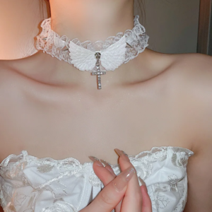 white-necklace-jewlery-choker-accessories-gifts-diamond-cross-lace